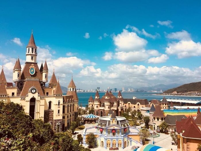 Hình ảnh ấn tượng: Vẻ đẹp kỳ ảo của Thủy cung Vinpearl Nha Trang
