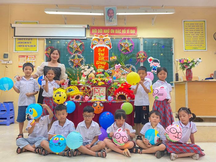Hình ảnh hoạt động ngoại khóa sôi nổi tại Trường Tiểu Học Liên Hồng