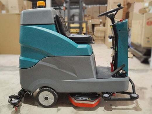 Máy chà sàn liên hợp Kumisai KMS 90B có khả năng vận hành mạnh mẽ