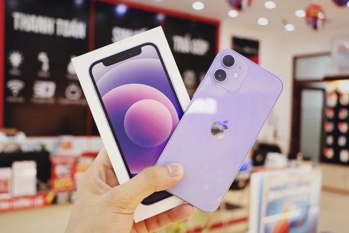 Không gian trải nghiệm sản phẩm tại FPT Shop