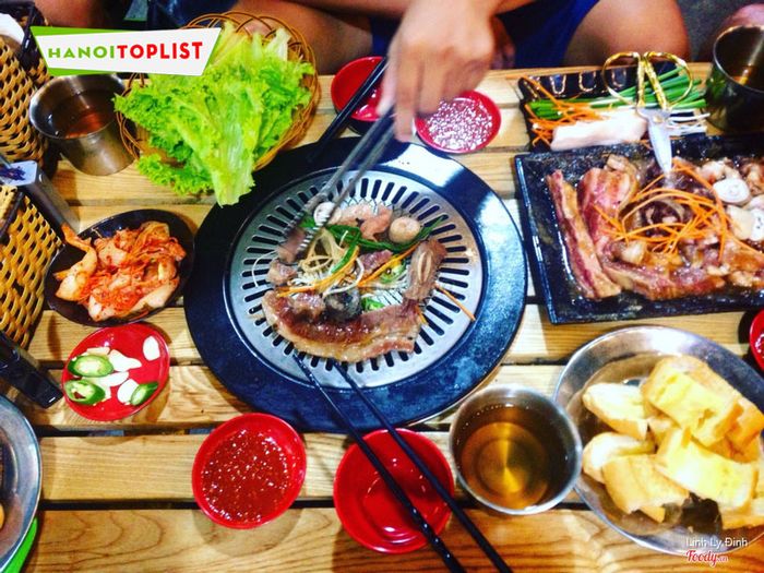 den-an-bbq-o-ha-noi-tai-jlegu-korean-bbq-Tripi