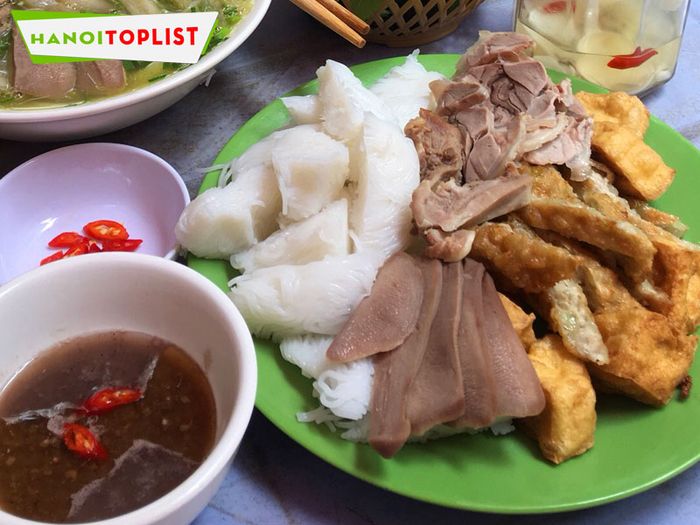 bun-dau-phan-phu-tien-bun-dau-mam-tom-ha-noi-Tripi