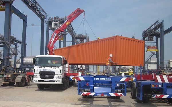 Hình ảnh hệ thống xe container hiện đại của Tân Thanh