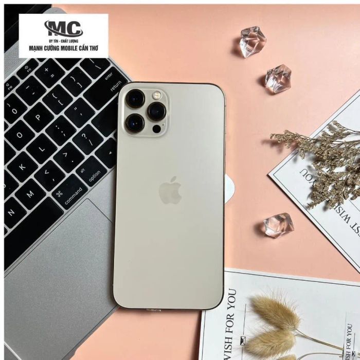 Không gian trải nghiệm sản phẩm tại Mạnh Cường Mobile