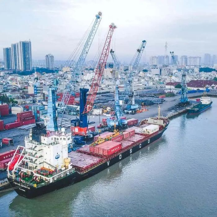 Tuyển tập hình ảnh hoạt động của Cảng Sài Gòn - Nơi xử lý 50% lượng hàng hóa khu vực phía Nam