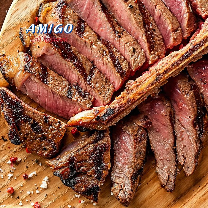 Không gian ấm cúng tại Amigo Grill Restaurant