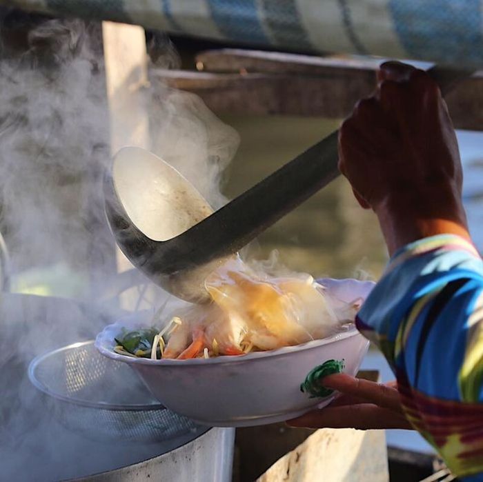 Hành trình khám phá ẩm thực Trà Vinh: Trải nghiệm vị ngon đậm chất quê của bún nước lèo