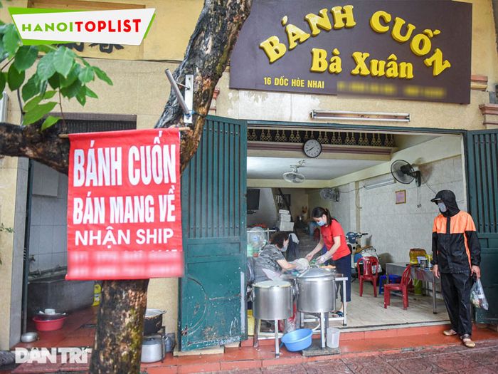 banh-cuon-ba-xuan-Tripi
