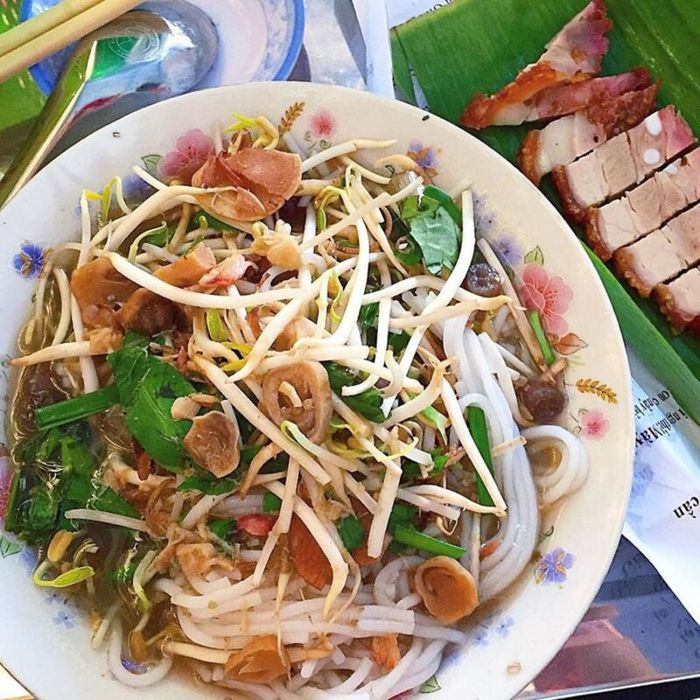 Trải nghiệm ẩm thực Trà Vinh: Khám phá hương vị bún nước lèo đậm chất miền Tây