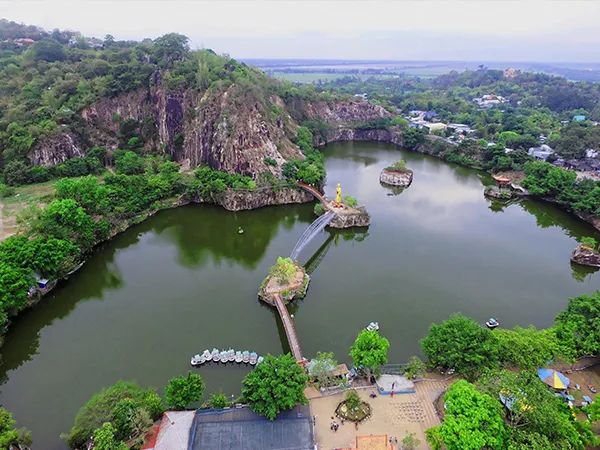 Hồ Ông Thoại - Thoại Sơn qua góc nhìn nghệ thuật