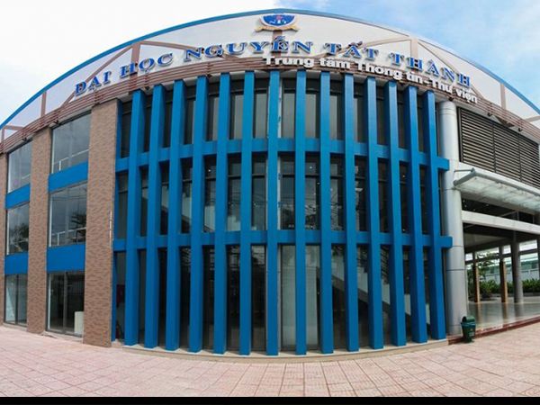 Không gian hiện đại tại Thư viện Đại học Nguyễn Tất Thành