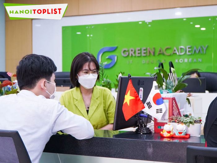 green-academy-trung-tam-luyen-thi-topik-tai-ha-noi-Tripi