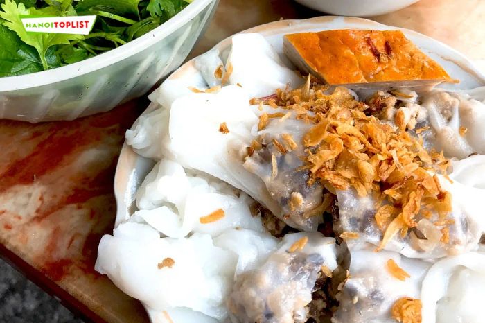 trai-nghiem-banh-cuon-dem-ba-xuan