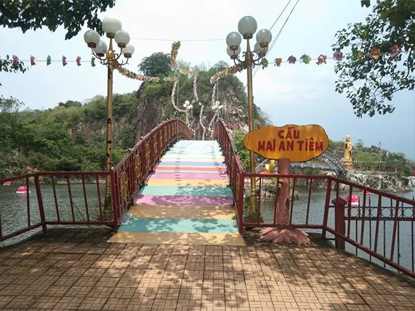 Hồ Ông Thoại - Tuyệt tác thiên nhiên giữa lòng Thoại Sơn