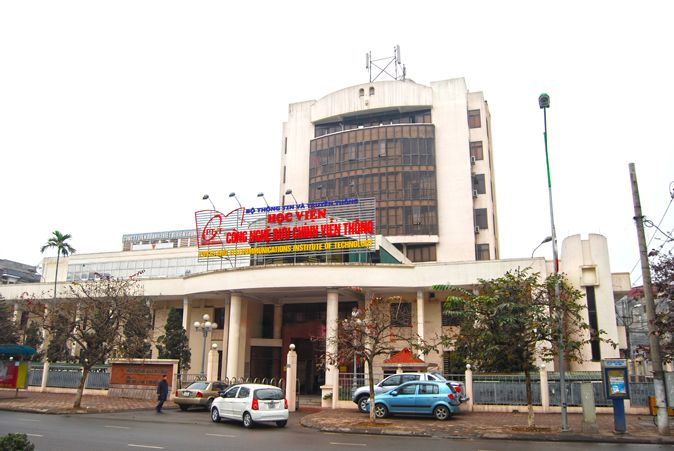 Hình ảnh khuôn viên Học viện Công nghệ Bưu chính Viễn thông (PTIT)