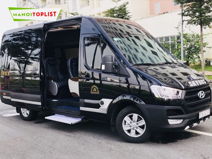 nha-xe-huy-tin-limousine-Tripi