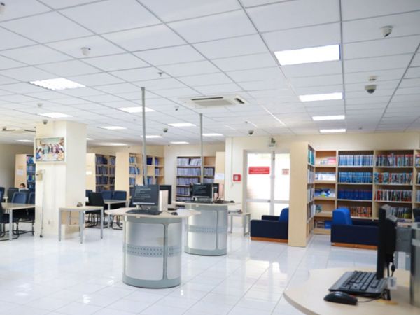 Không gian nghiên cứu tại Thư viện Đại học Luật TP.HCM
