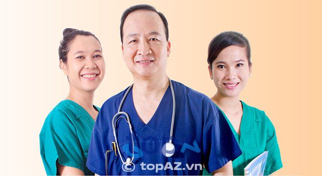 Bác sĩ nâng mũi sụn sườn tại TPHCM nổi tiếng