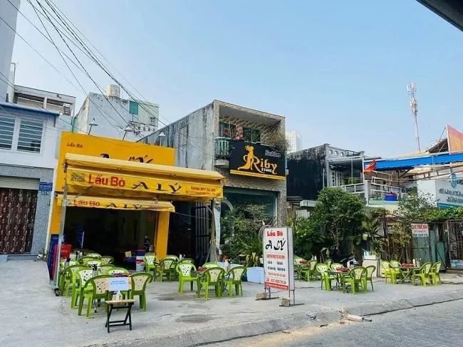 Lẩu bò A LÝ – Nơi hội tụ những hương vị đặc sắc của món lẩu bò, đem đến trải nghiệm ẩm thực khó quên.