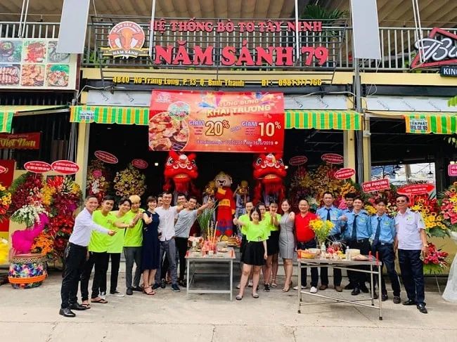 Bò Tơ Tây Ninh Năm Sánh 79 – Địa điểm không thể bỏ qua cho những ai yêu thích món bò tươi ngon và lẩu đậm đà hương vị.
