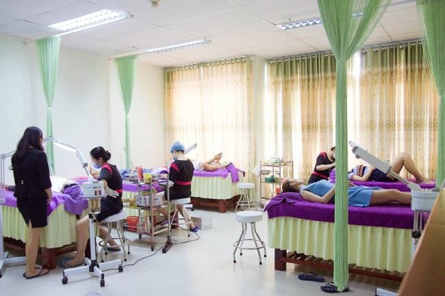 Taza Spa luôn đứng vững trong danh sách những spa hàng đầu tại Quận Gò Vấp, TPHCM, nhờ vào chất lượng dịch vụ vượt trội và đội ngũ chuyên viên tận tâm.