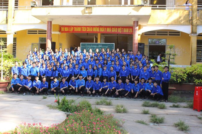 Hoạt động ngoại khóa tại THPT Đông Thạnh