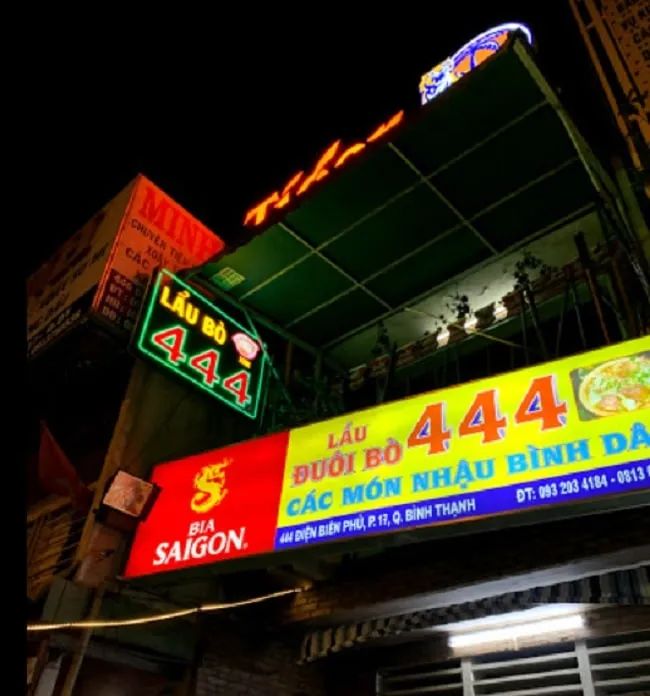Lẩu Bò 444 – Một trong những quán lẩu bò nổi bật với chất lượng món ăn và giá cả hợp lý, thu hút nhiều thực khách.