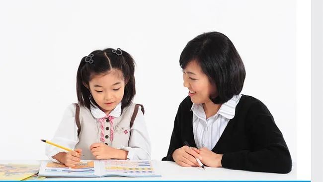 Hình ảnh hoạt động tại Trung Tâm Gia Sư ĐH Sư Phạm