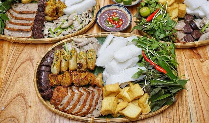 Khám phá những quán bún đậu mắm tôm giá cả phải chăng nhất tại Quận 5