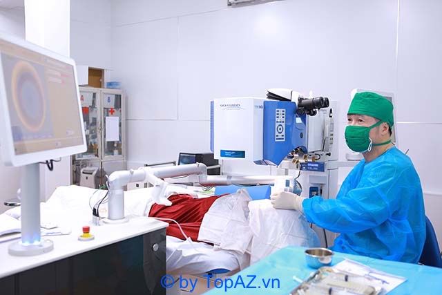 Một trong những bác sĩ nhãn khoa xuất sắc nhất cả nước