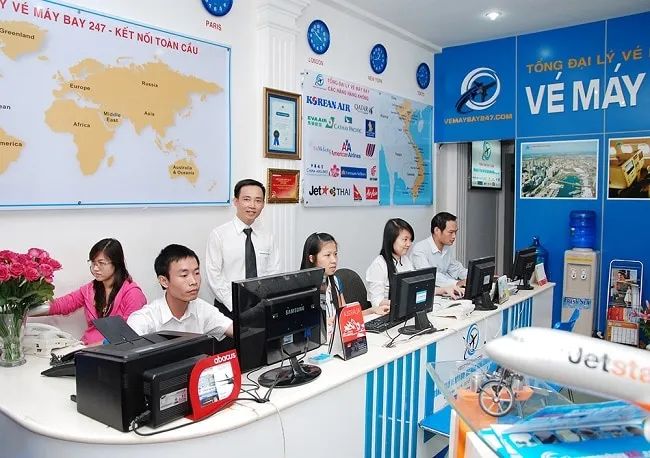Đại lý vé máy bay 247 tự hào lọt vào danh sách Top 10 đại lý uy tín nhất TP.HCM, mang đến giải pháp đặt vé tối ưu cho mọi hành trình
