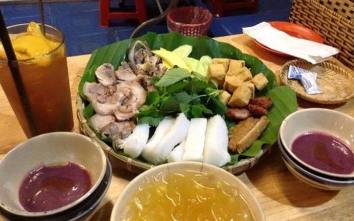 Địa chỉ của những quán bún đậu nổi tiếng tại Quận 5