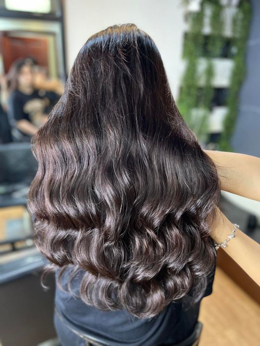 HT Salon ảnh 2 - Bộ sưu tập hình ảnh đẹp mắt về những kiểu tóc thời thượng được tạo nên bởi đôi bàn tay nghệ thuật