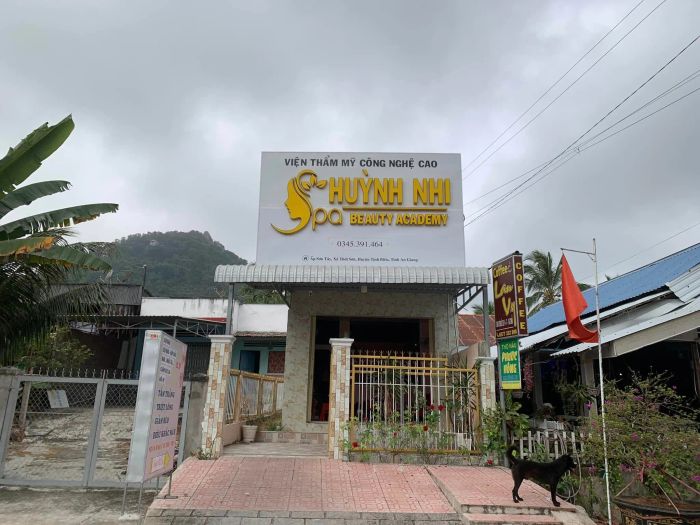 Không gian ấm cúng tại Huỳnh Nhi Spa
