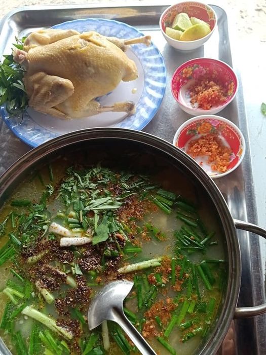 Khám phá không gian xanh mát tại Quán ăn sân vườn Châu Đại Dương qua góc nhìn nghệ thuật - ảnh 1.