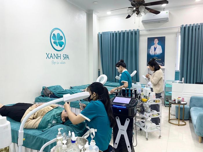 Phòng điều trị hiện đại tại Xanh Spa Thanh Trì