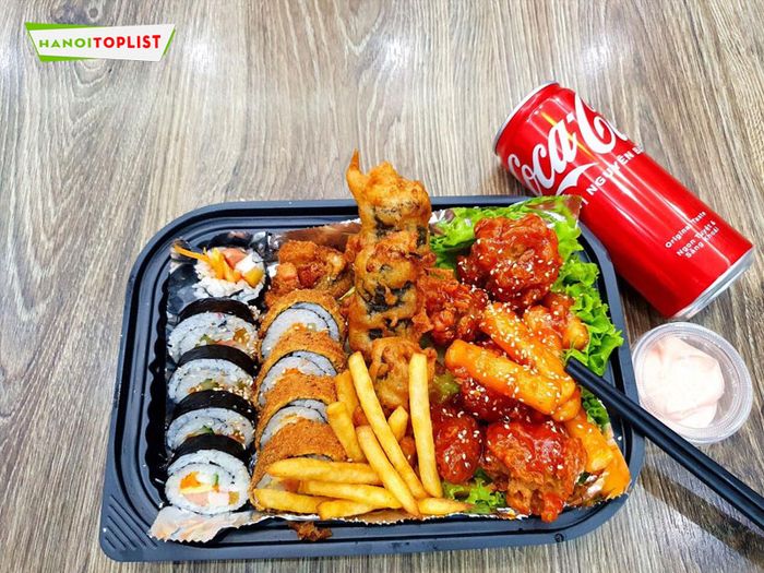 ship-do-an-dem-kfood-ha-noi-Mytour