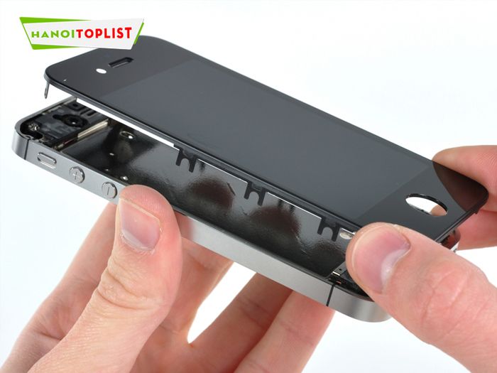 truesmart-he-thong-thay-vo-iphone-5s-uy-tin-Mytour
