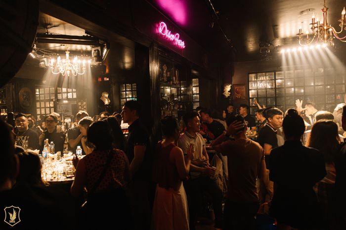 Hình ảnh ấn tượng về không gian B21 Bar