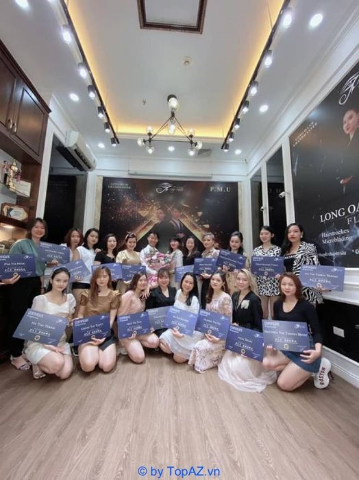 Địa chỉ đào tạo điêu khắc chân mày chất lượng tại Hà Nội
