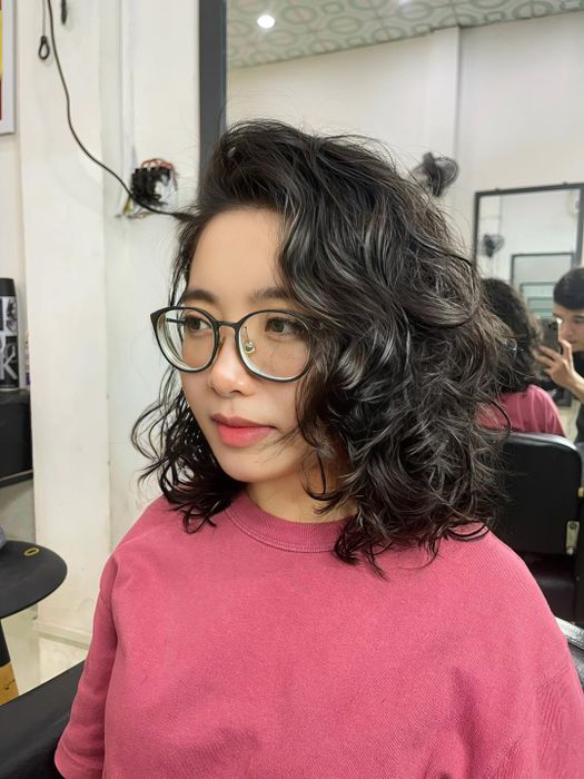 Hình ảnh tóc ngắn thời thượng tại Sáu Hair Salon