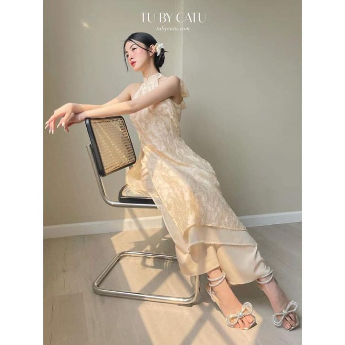Khánh Vy - BST váy dự tiệc sang trọng (Ảnh 1)