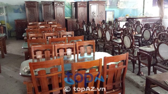 Cửa hàng đồ cũ Toản Thủy – địa chỉ cung cấp đồ gỗ nội thất cũ đẹp và giá cả hợp lý tại Hà Nội.