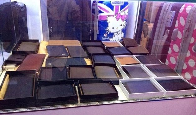 Ví da nam tại Koss Shop