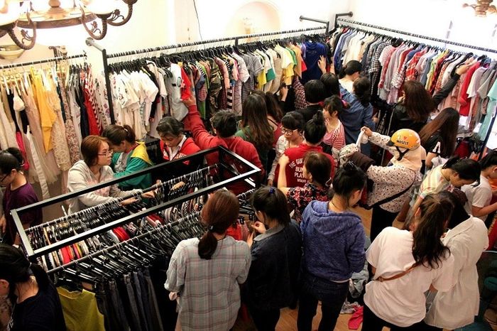 Top 5 kho hàng nhập sỉ quần áo Quảng Châu chất lượng ở Sài Gòn