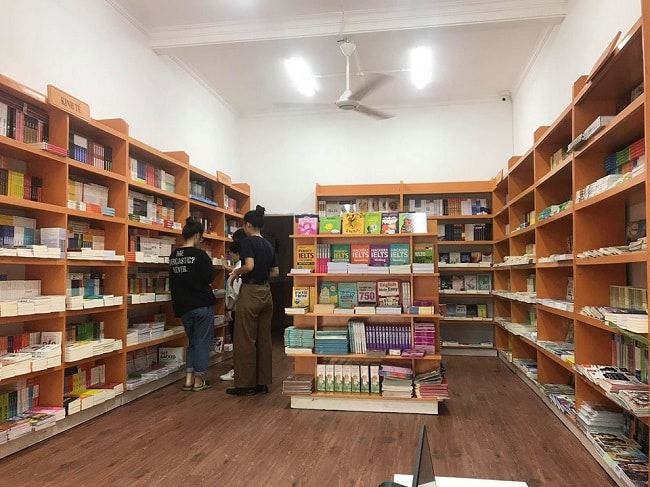 Alphabooks - Hành trình tri thức cho mọi lứa tuổi