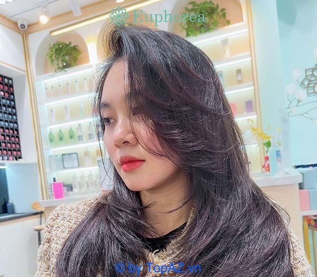 Salon làm tóc tại quận Bình Thạnh đông khách