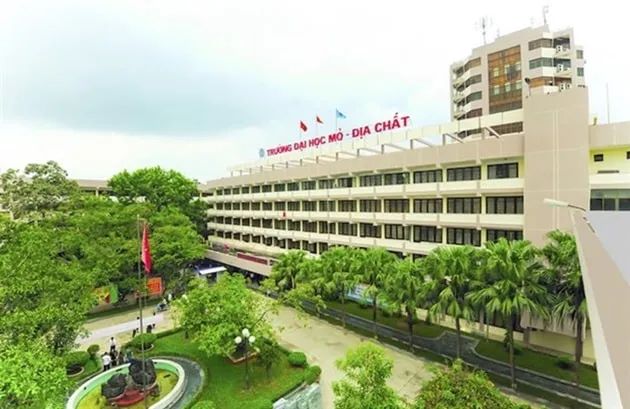 Trường Đại học Mỏ – Địa chất