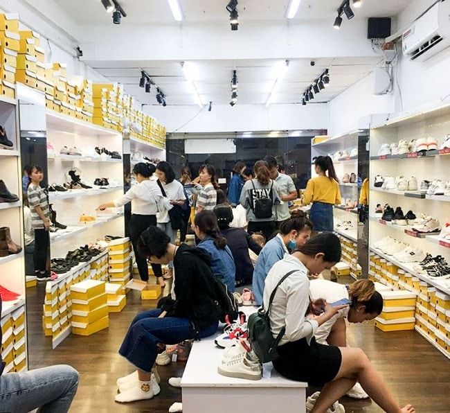 Cửa hàng giày BOM - Nơi quy tụ những đôi boot cá tính và thời thượng