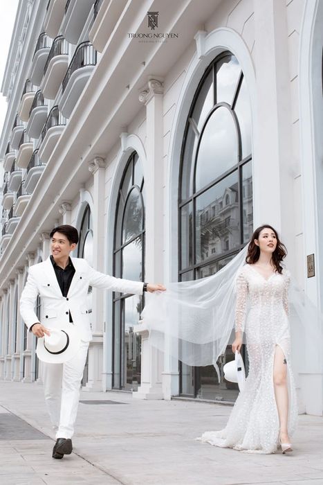 Truong Nguyen Studio – Hình ảnh 1 tái hiện vẻ đẹp tinh tế và cảm xúc chân thực của cô dâu chú rể.